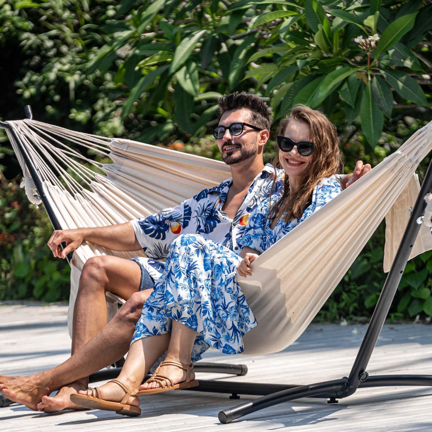 Lazy Daze Double Hammock with 9-Foot Stand and Carry Case